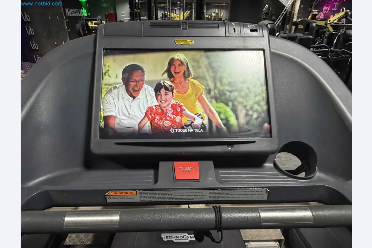 Auktion von gebrauchten Technogym-Fitnessgeräten – Professionelle Fitnessgeräte-15
