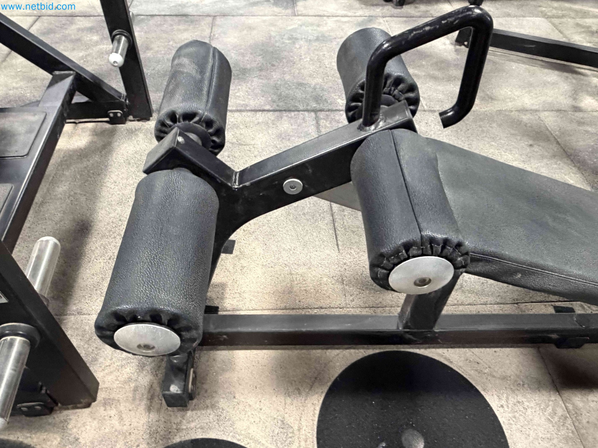 Auction of Used Technogym Gym Equipment – Professional Fitness Machines-5