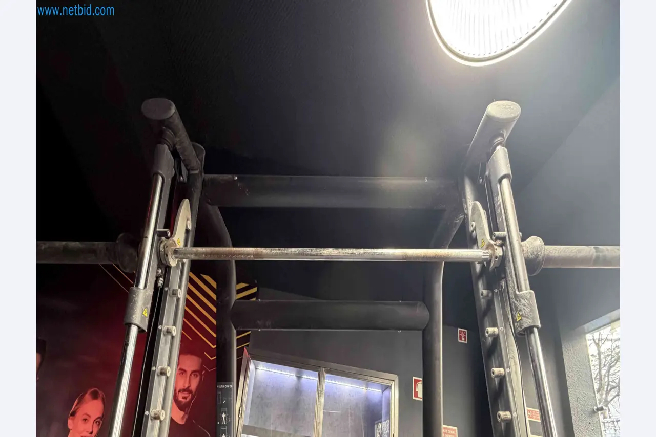 Auktion von gebrauchten Technogym-Fitnessgeräten – Professionelle Fitnessgeräte-13
