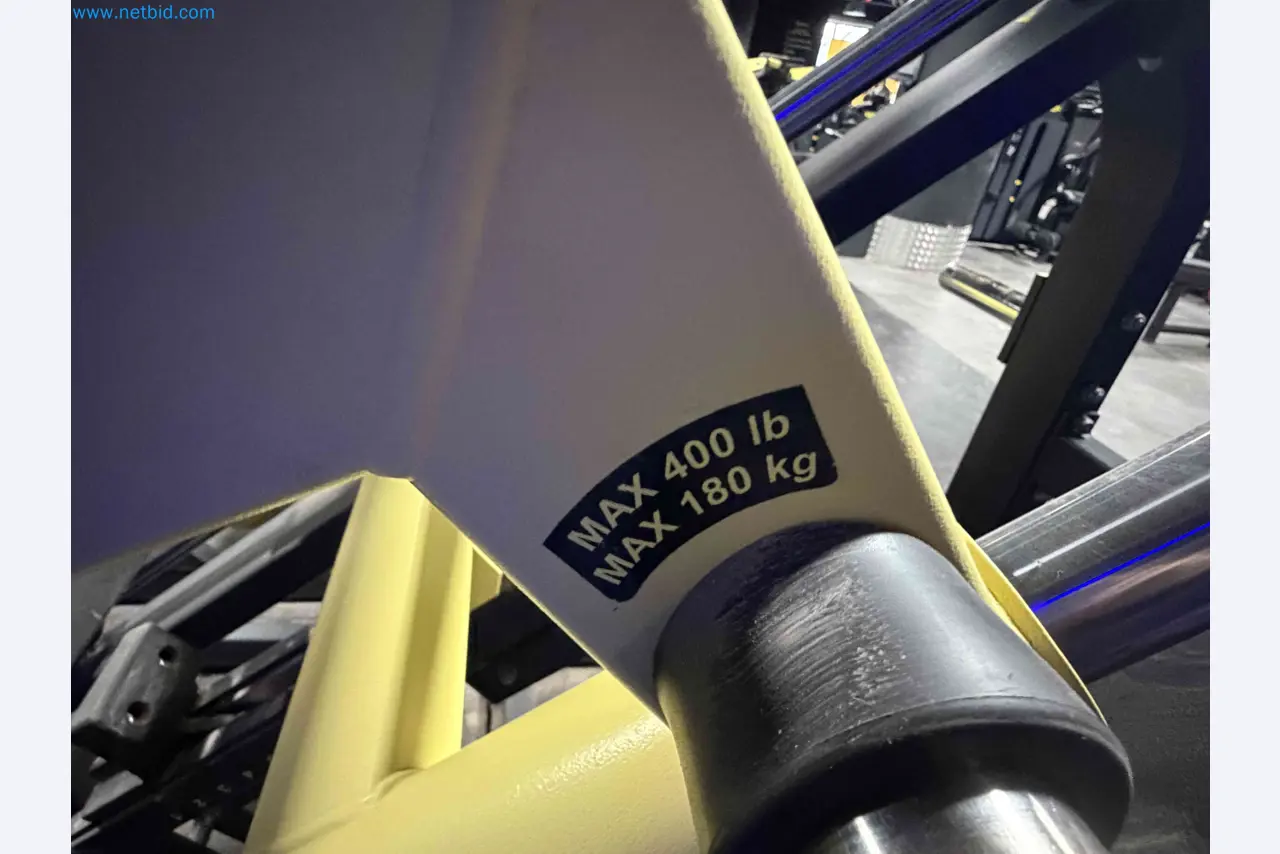 Auktion von gebrauchten Technogym-Fitnessgeräten – Professionelle Fitnessgeräte-10