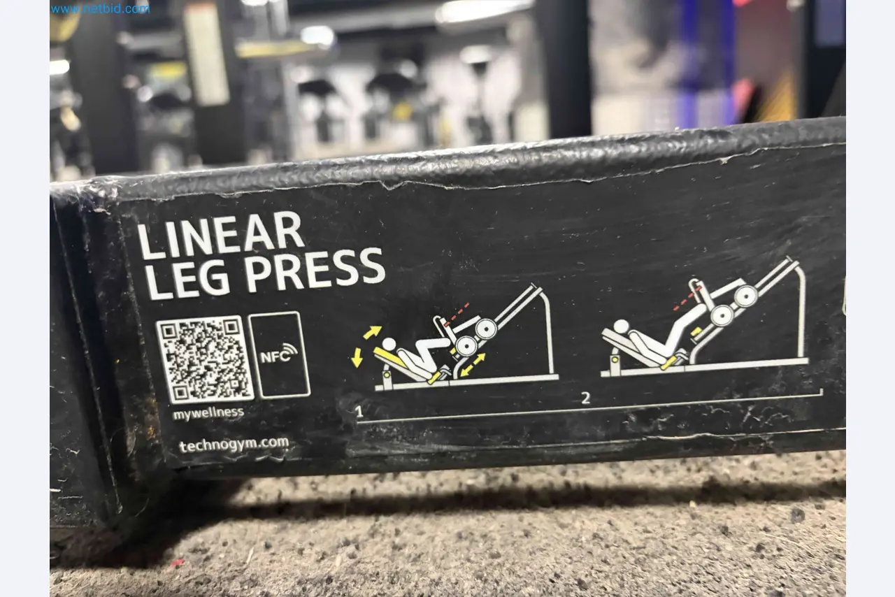 Auktion von gebrauchten Technogym-Fitnessgeräten – Professionelle Fitnessgeräte-19