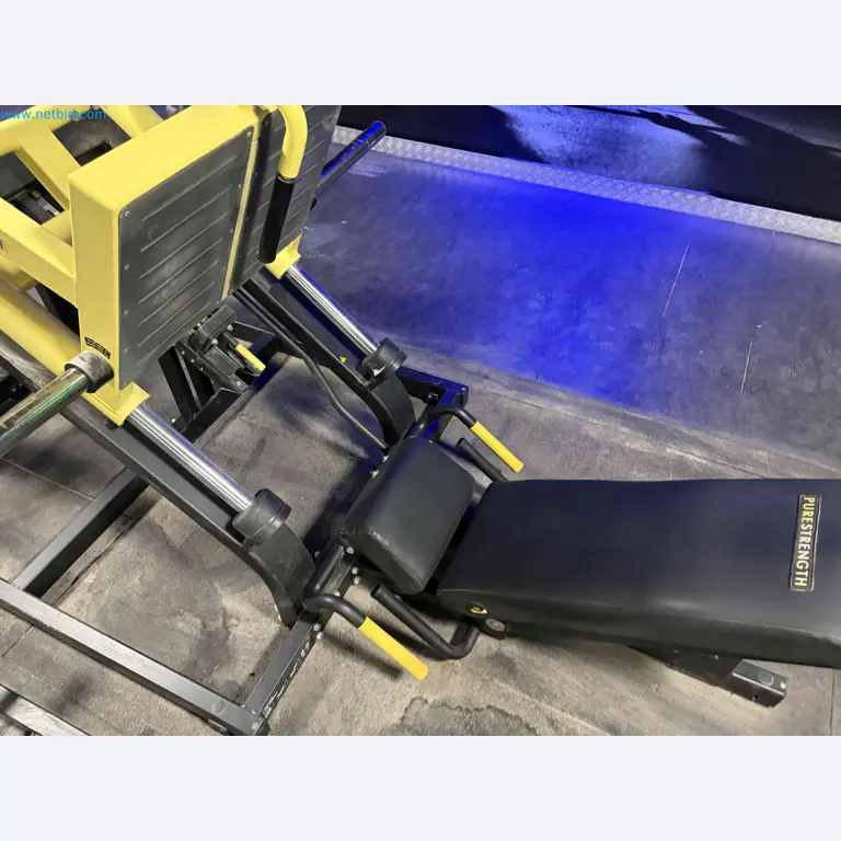 Auktion von gebrauchten Technogym-Fitnessgeräten – Professionelle Fitnessgeräte-22