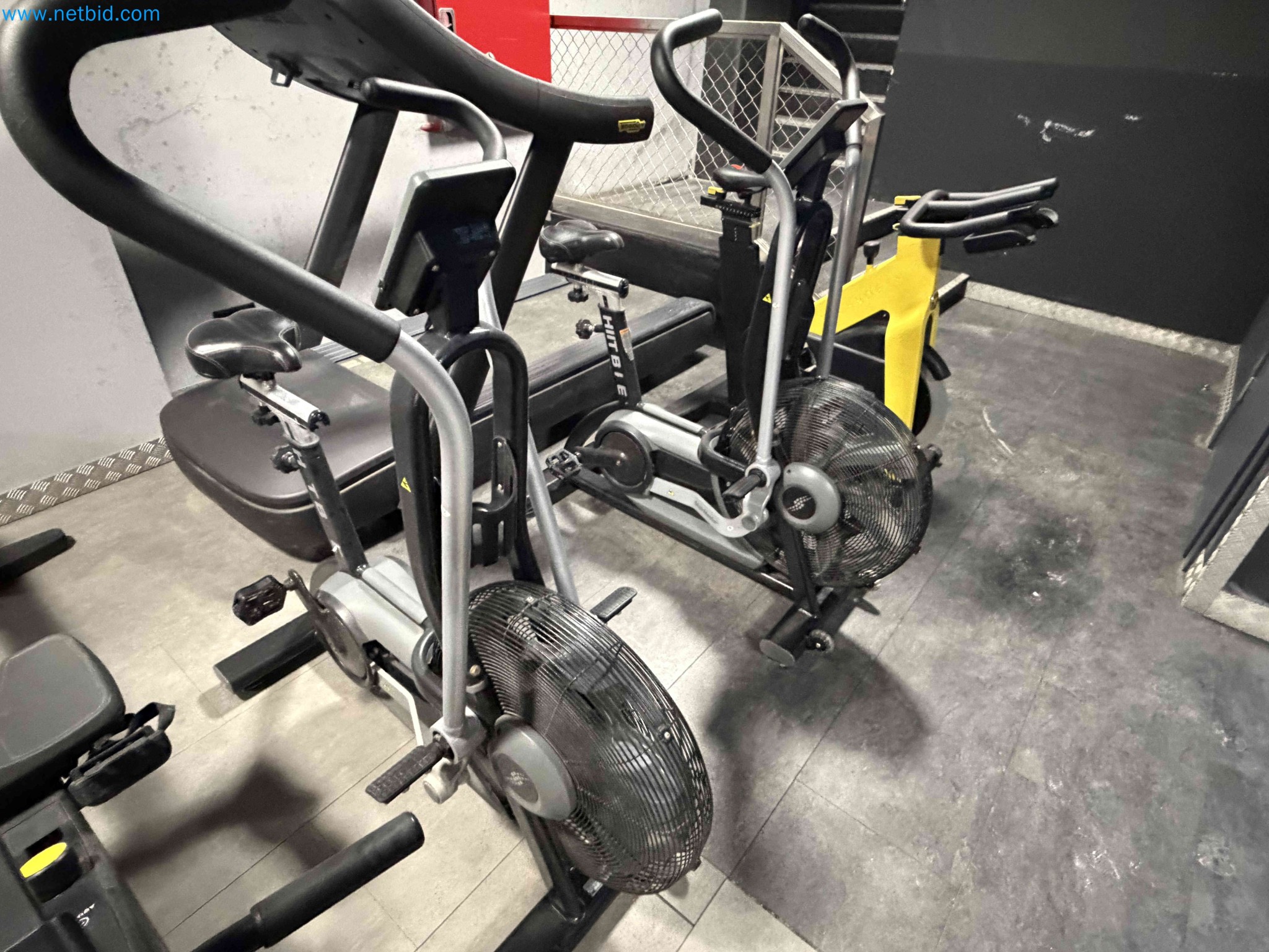 Auction of Used Technogym Gym Equipment – Professional Fitness Machines-15