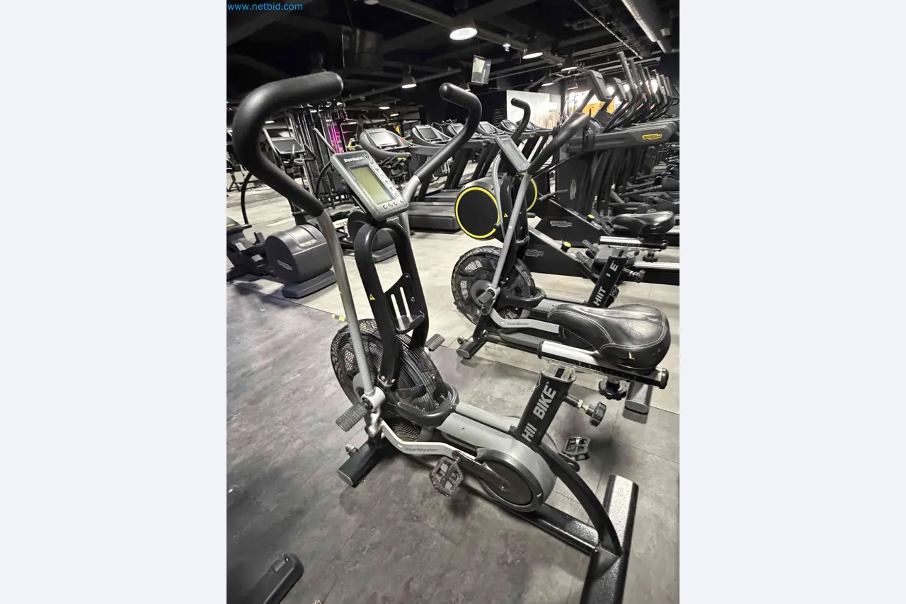 Subasta de Equipos de Gimnasio Technogym Usados – Máquinas Fitness Profesionales-6