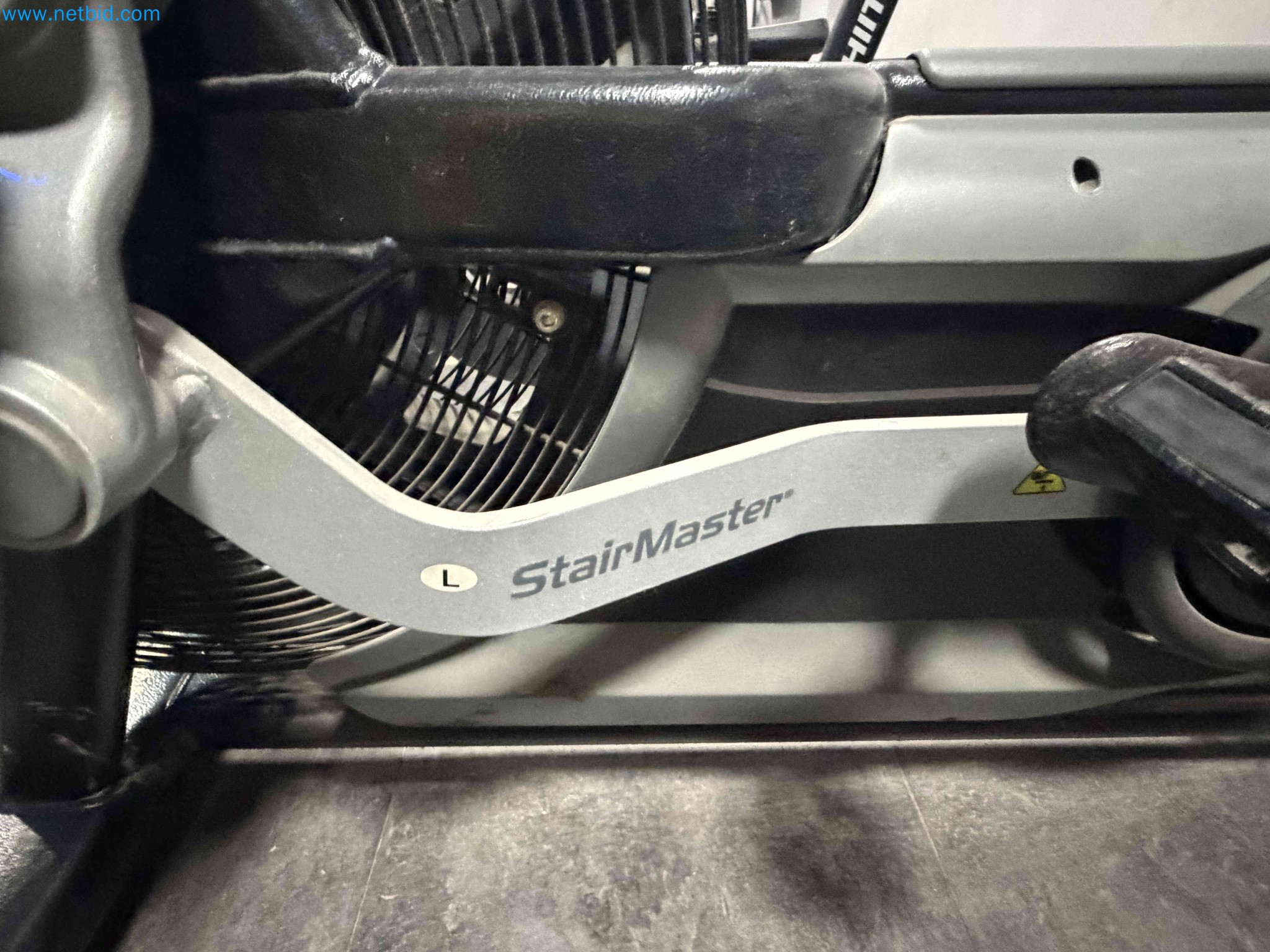 Auction of Used Technogym Gym Equipment – Professional Fitness Machines-12