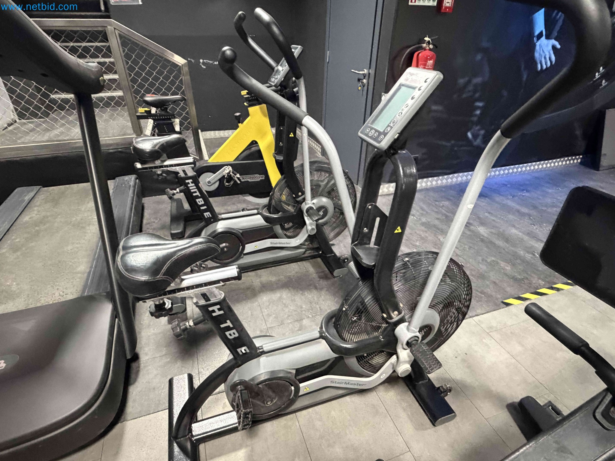 Auction of Used Technogym Gym Equipment – Professional Fitness Machines-13