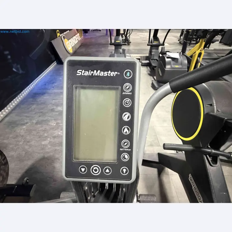 Subasta de Equipos de Gimnasio Technogym Usados – Máquinas Fitness Profesionales-5