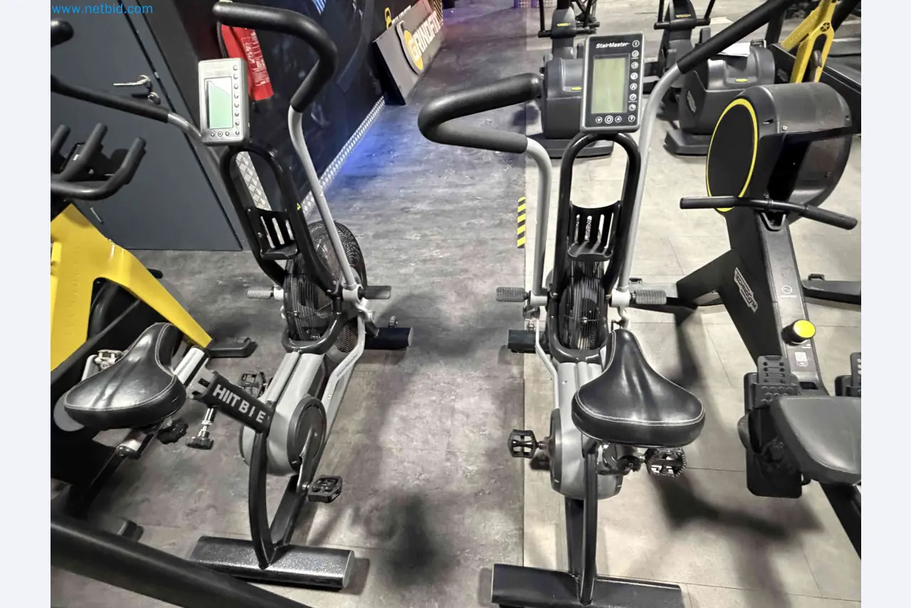 Subasta de Equipos de Gimnasio Technogym Usados – Máquinas Fitness Profesionales-9
