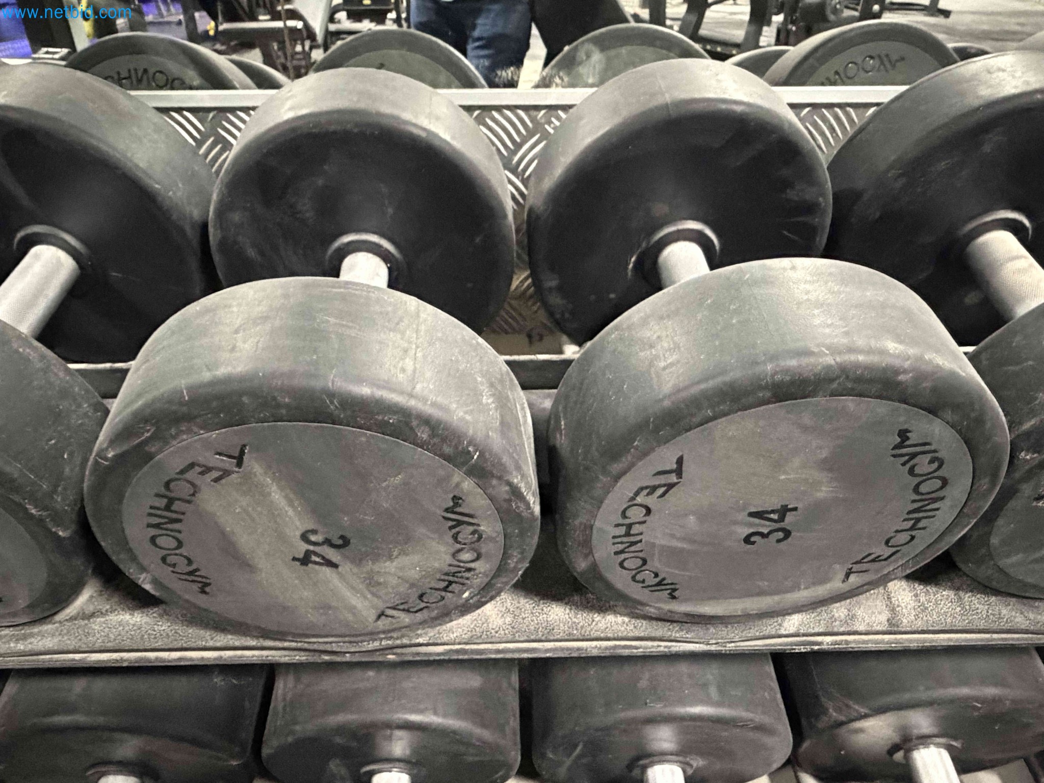 Auction of Used Technogym Gym Equipment – Professional Fitness Machines-11