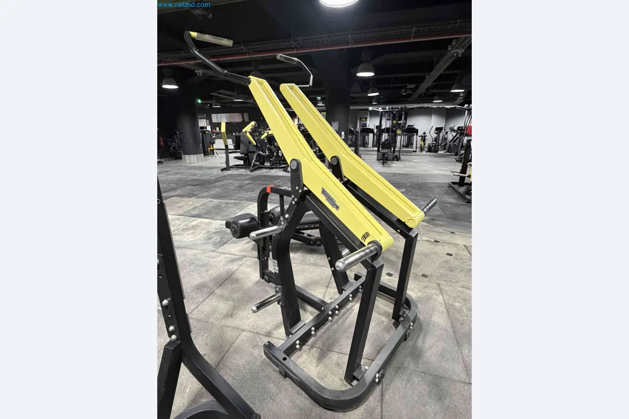 Auktion von gebrauchten Technogym-Fitnessgeräten – Professionelle Fitnessgeräte-8