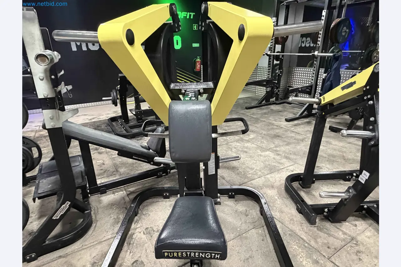 Auktion von gebrauchten Technogym-Fitnessgeräten – Professionelle Fitnessgeräte-1
