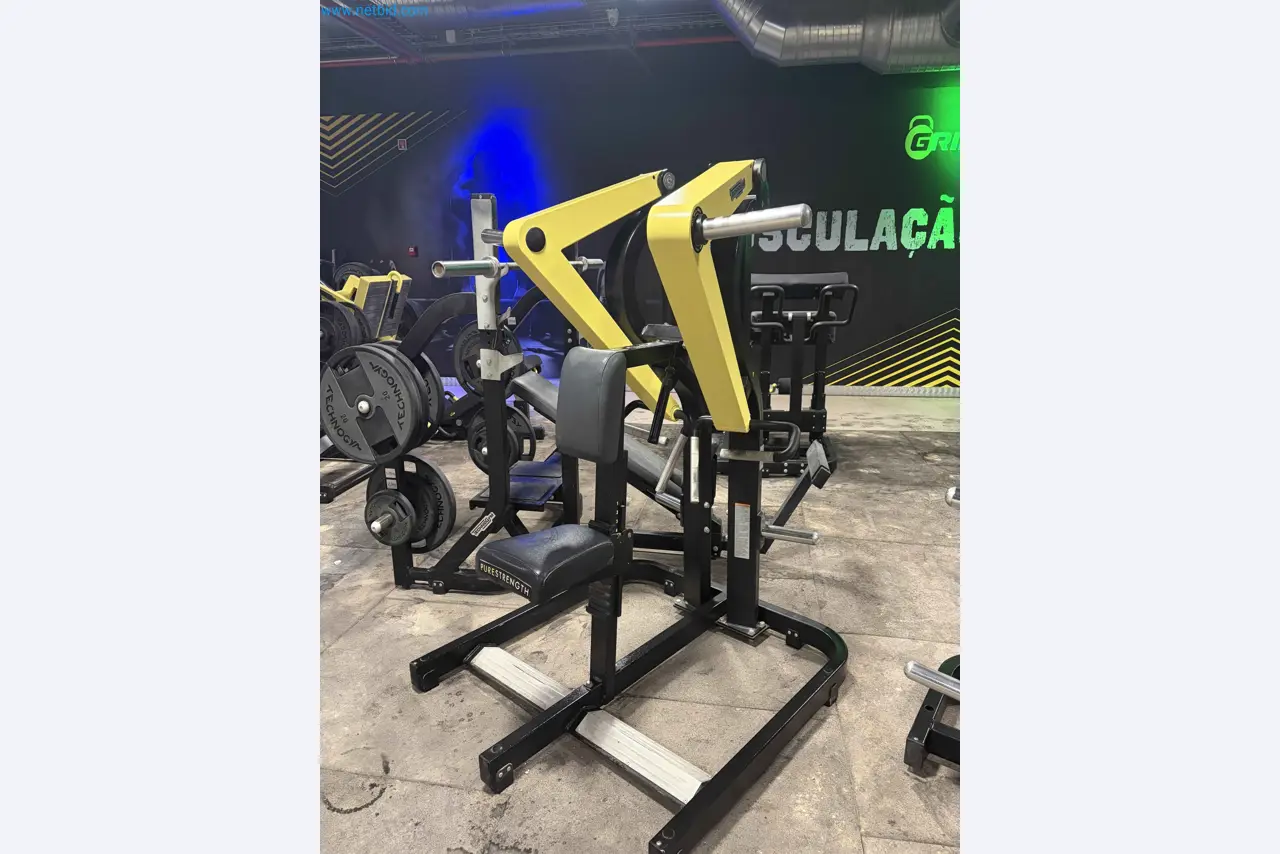 Auktion von gebrauchten Technogym-Fitnessgeräten – Professionelle Fitnessgeräte-2