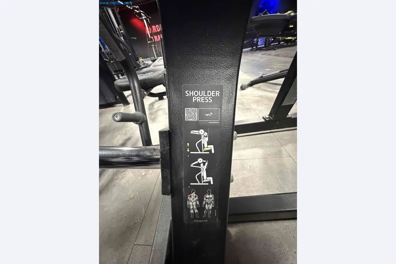 Auction of Used Technogym Gym Equipment – Professional Fitness Machines-3
