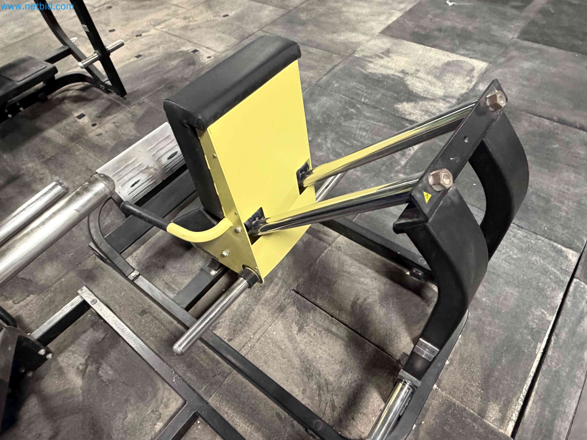 Auction of Used Technogym Gym Equipment – Professional Fitness Machines-2