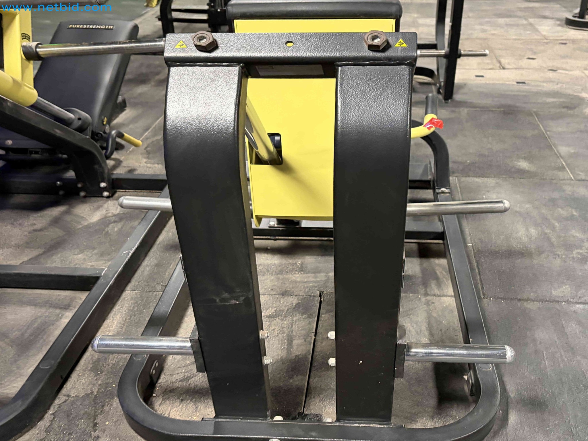 Auction of Used Technogym Gym Equipment – Professional Fitness Machines-5
