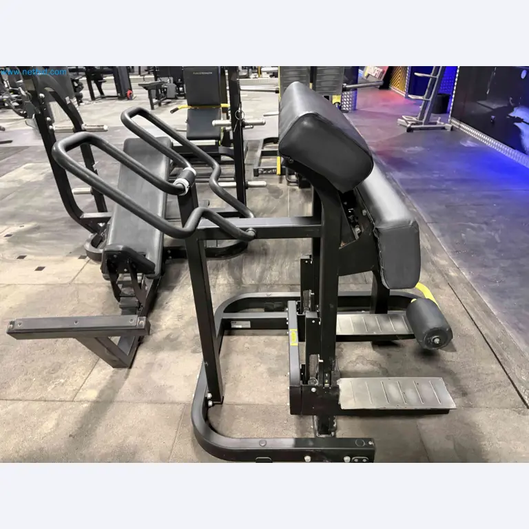 Leilão de Equipamentos de Ginásio Technogym Usados – Máquinas de Fitness Profissionais-6