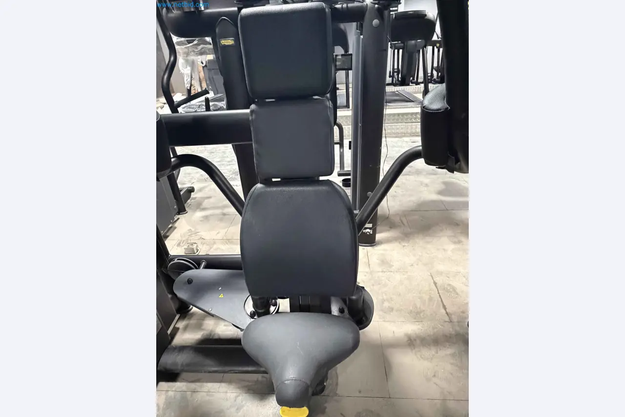 Dražba rabljene fitnes opreme Technogym - Profesionalna fitnes oprema-10