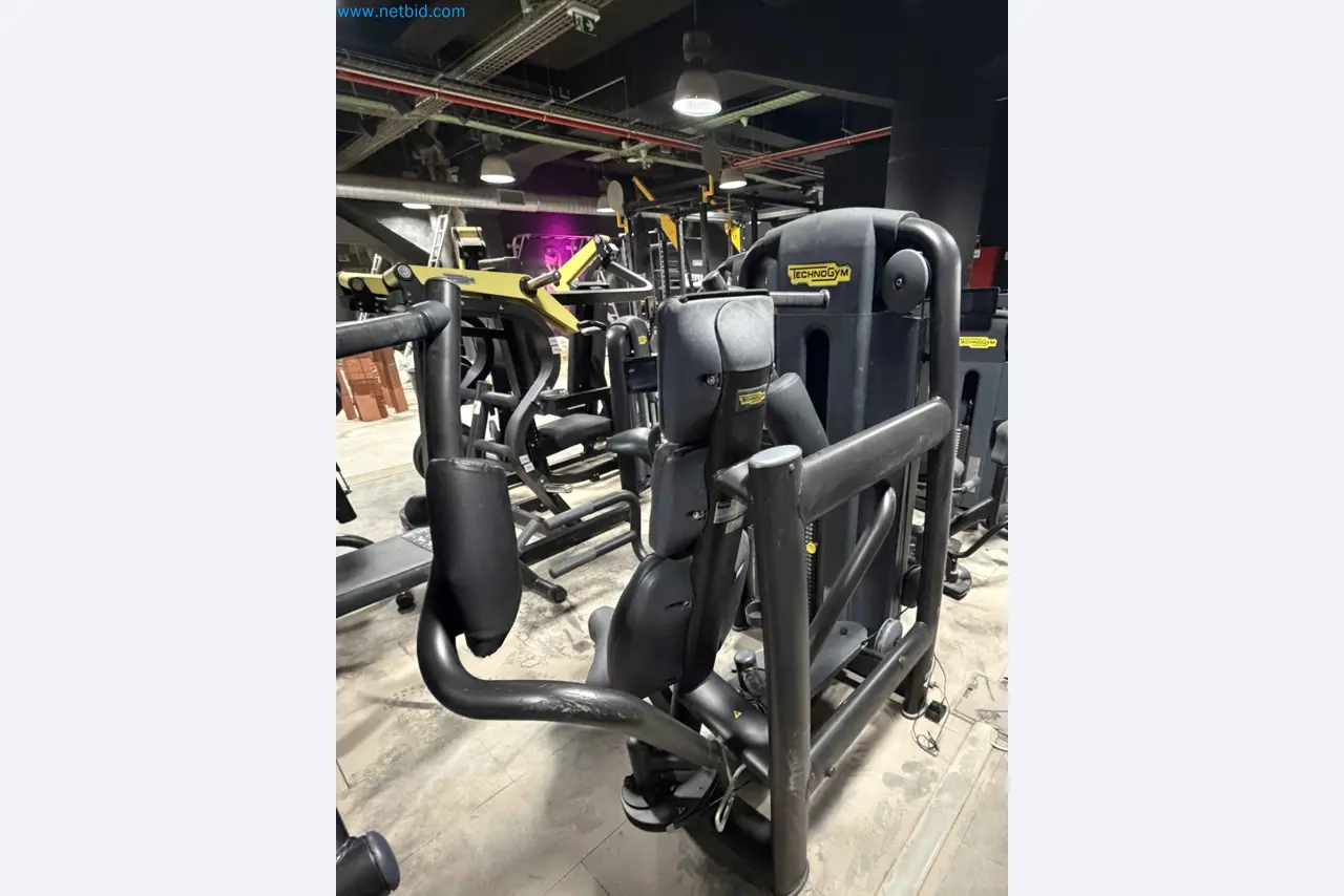Dražba rabljene fitnes opreme Technogym - Profesionalna fitnes oprema-12