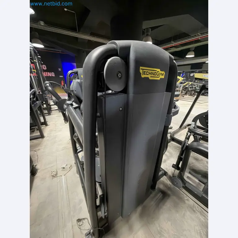 Dražba rabljene fitnes opreme Technogym - Profesionalna fitnes oprema-13
