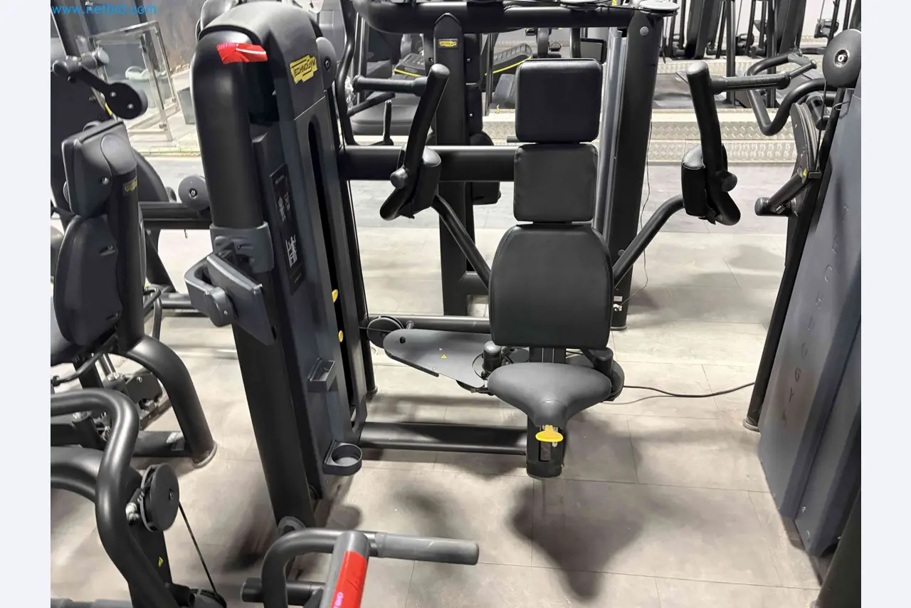 Dražba rabljene fitnes opreme Technogym - Profesionalna fitnes oprema-15