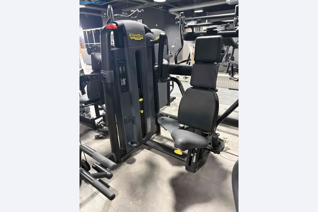 Dražba rabljene fitnes opreme Technogym - Profesionalna fitnes oprema-2