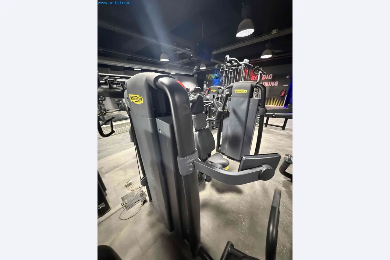 Dražba rabljene fitnes opreme Technogym - Profesionalna fitnes oprema-5
