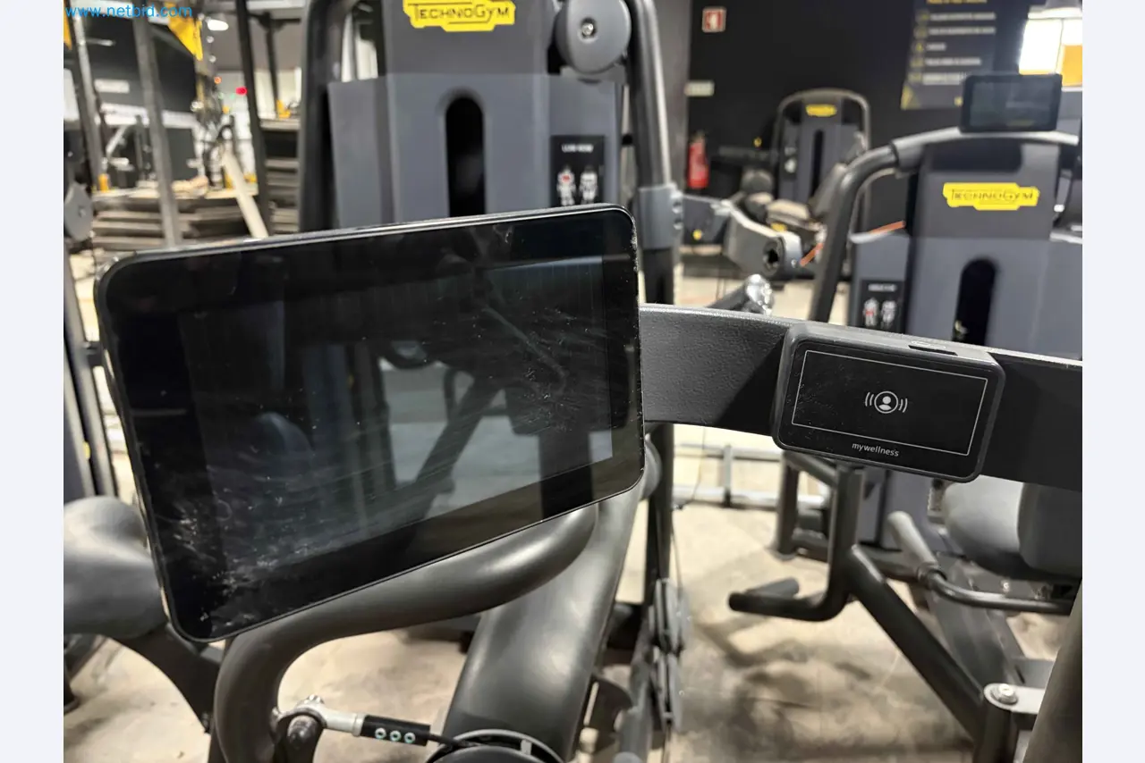Dražba rabljene fitnes opreme Technogym - Profesionalna fitnes oprema-9