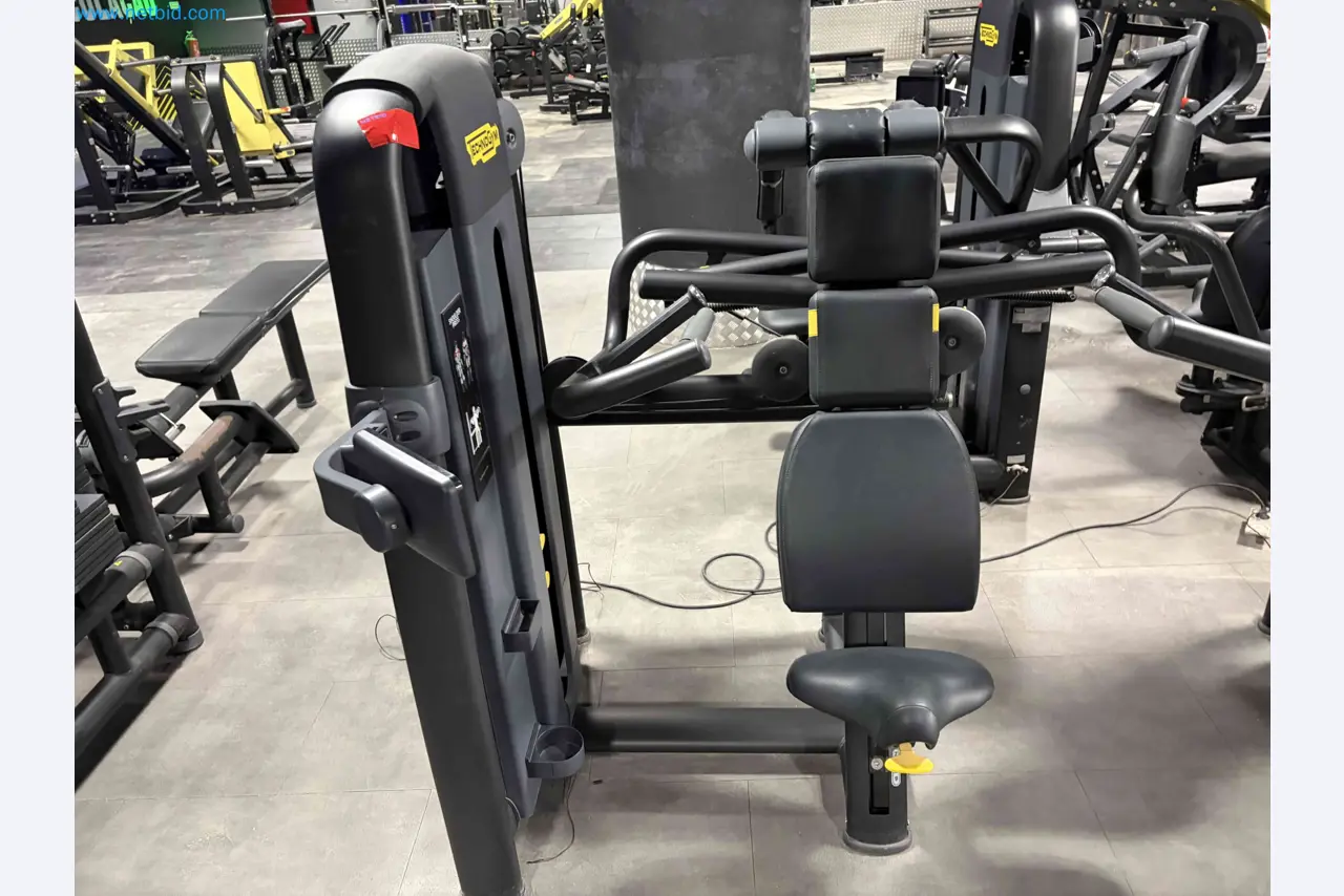 Auction of Used Technogym Gym Equipment – Professional Fitness Machines-2