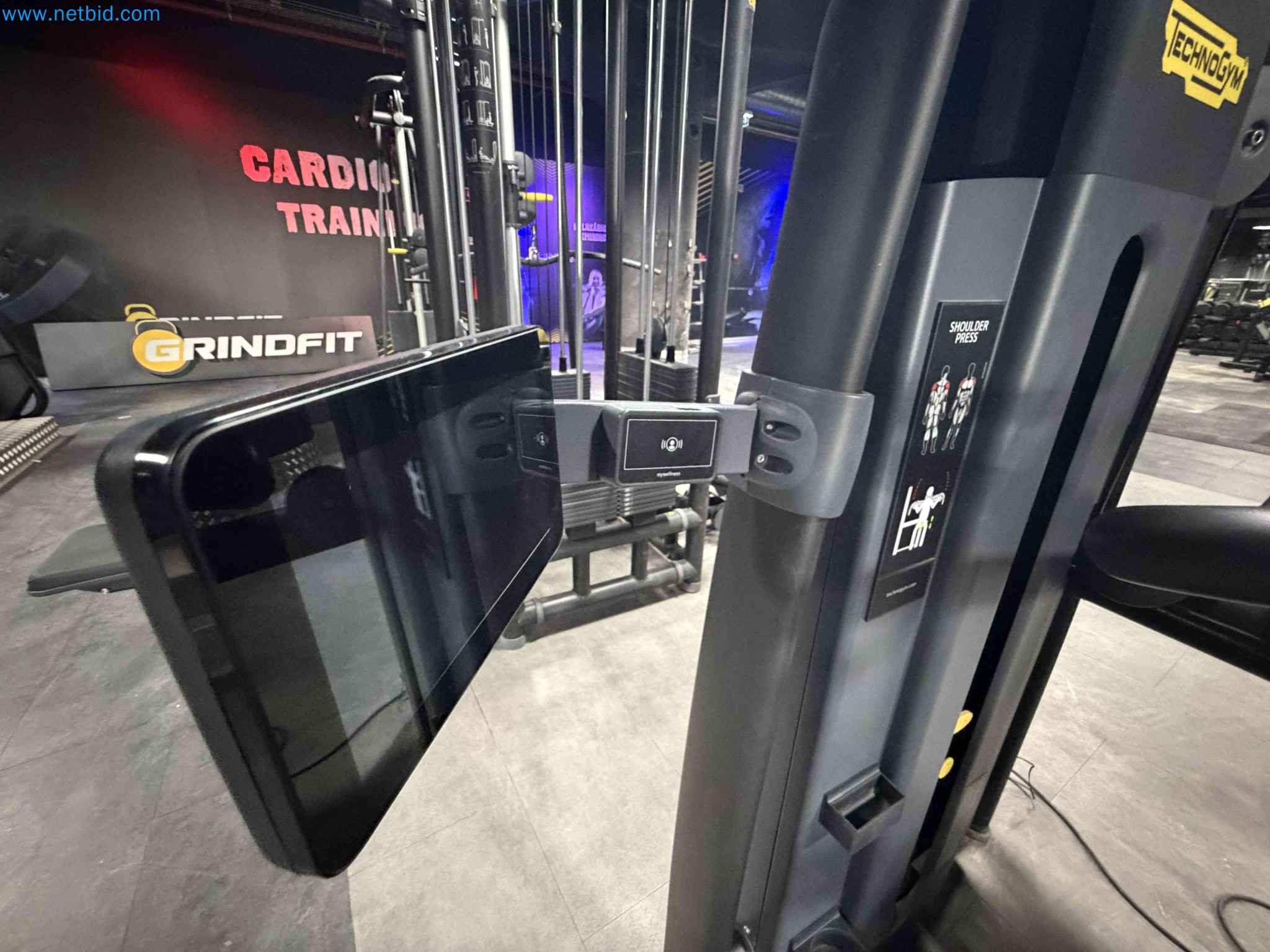 Auction of Used Technogym Gym Equipment – Professional Fitness Machines-5