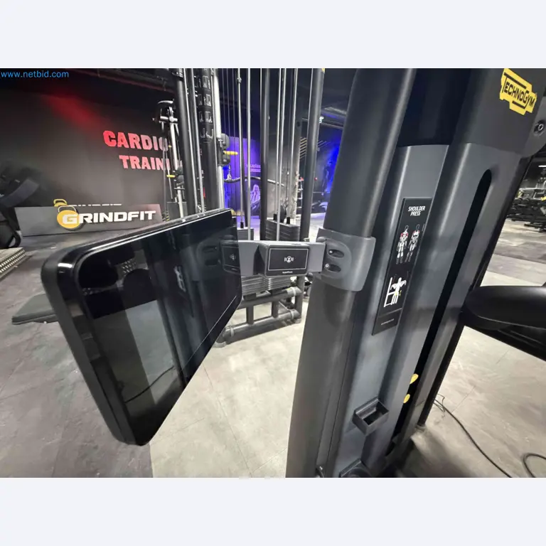 Auction of Used Technogym Gym Equipment – Professional Fitness Machines-5