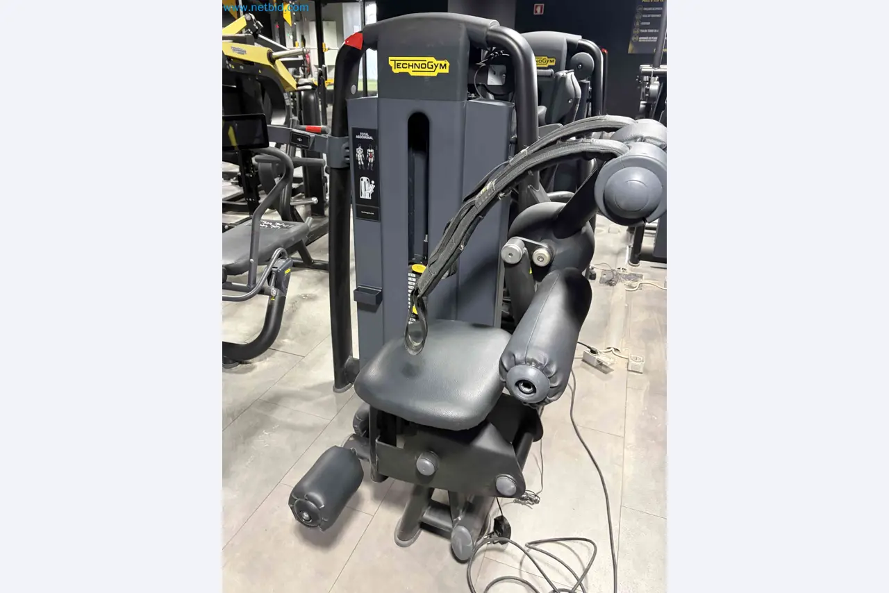 Aukcja używanego sprzętu fitness Technogym - Profesjonalny sprzęt fitness-3