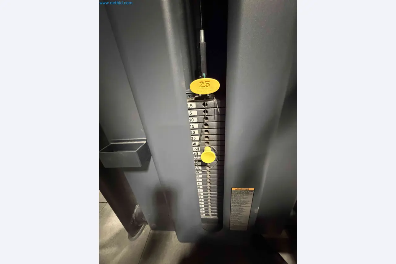 Aukcja używanego sprzętu fitness Technogym - Profesjonalny sprzęt fitness-7