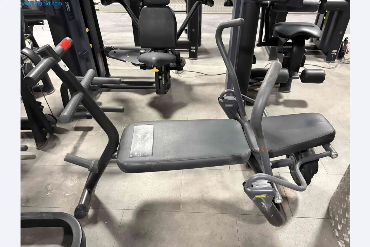 Auktion von gebrauchten Technogym-Fitnessgeräten – Professionelle Fitnessgeräte-7