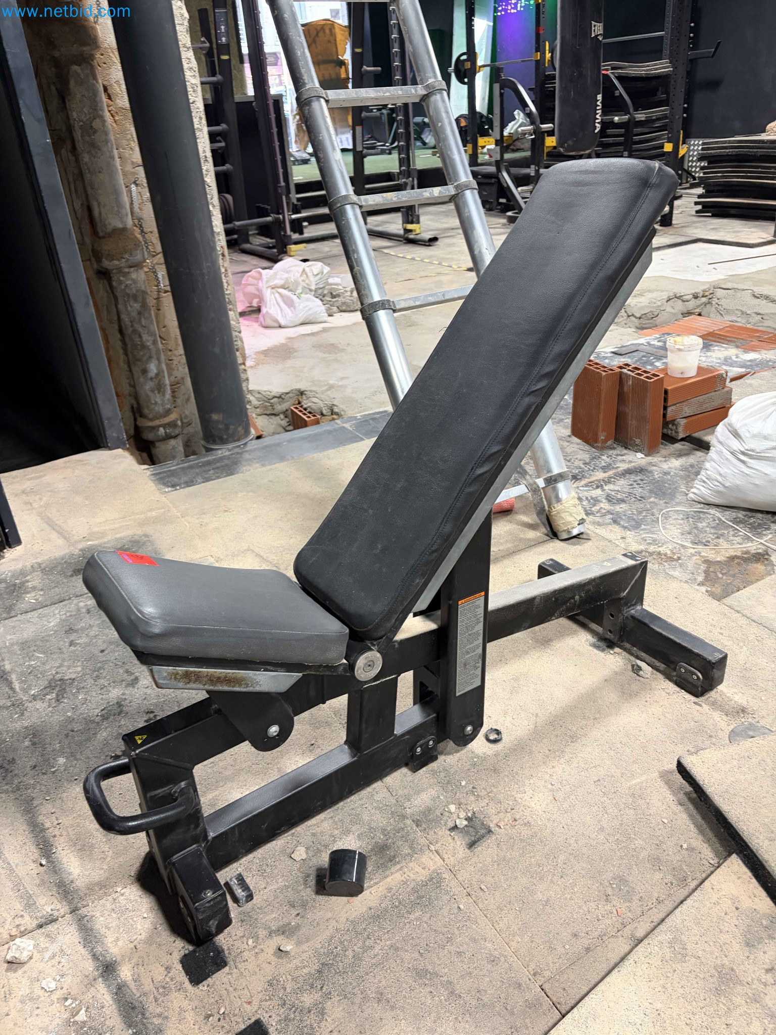 Auction of Used Technogym Gym Equipment – Professional Fitness Machines-1