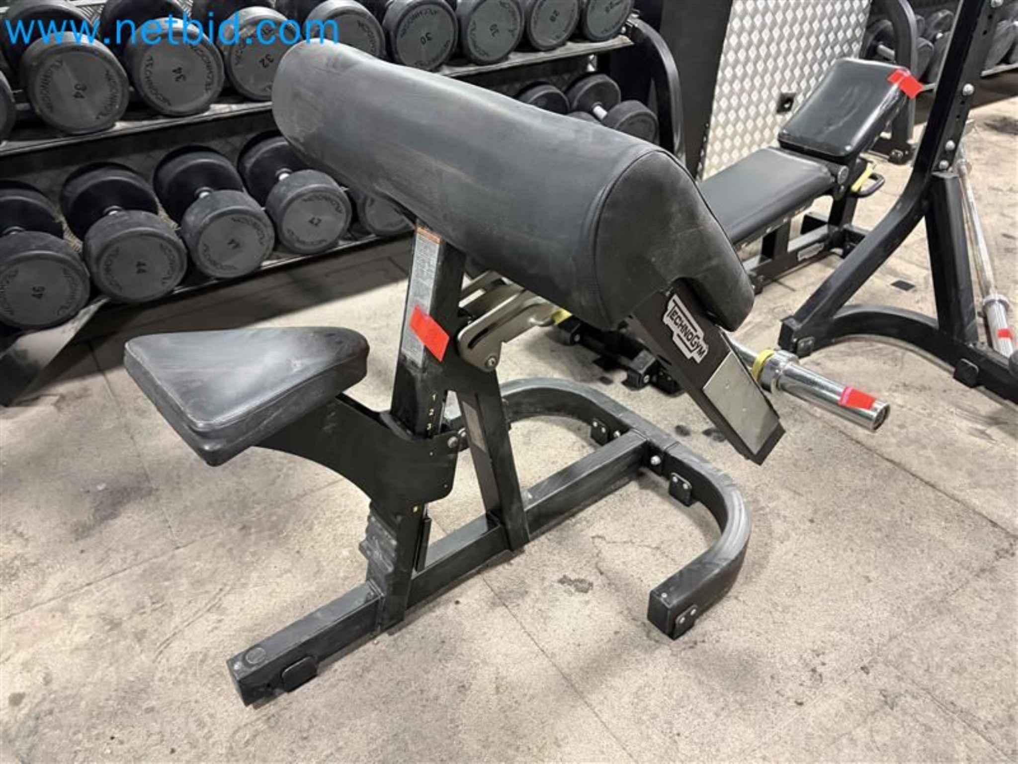 Auktion von gebrauchten Technogym-Fitnessgeräten – Professionelle Fitnessgeräte-1