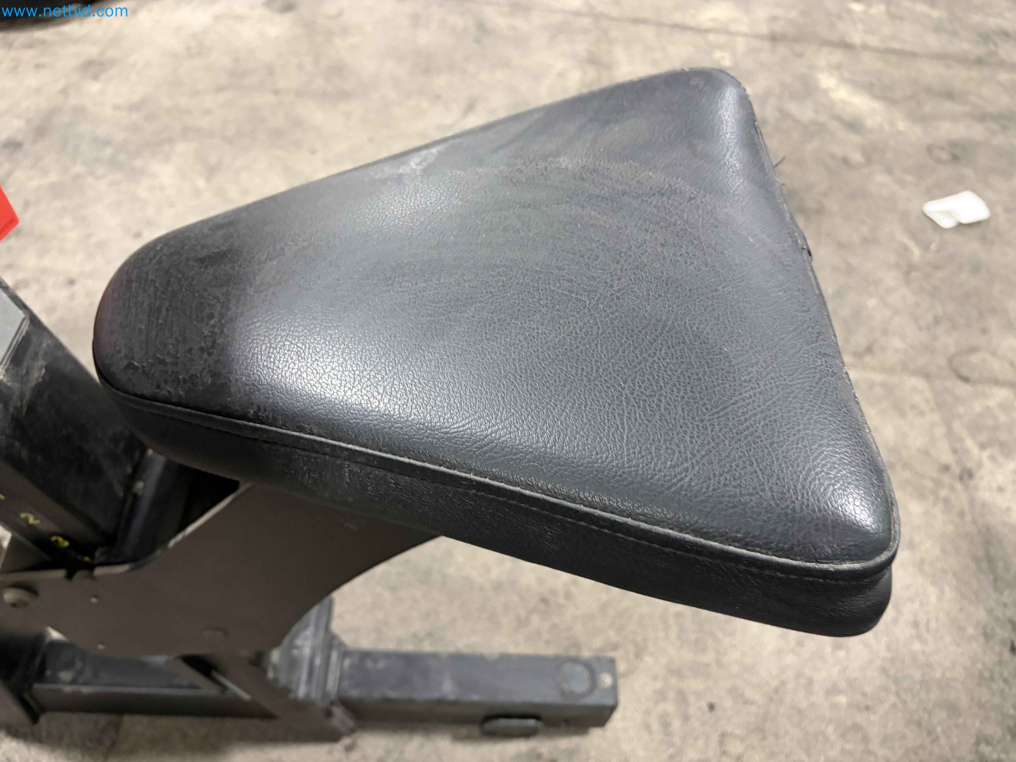 Auktion von gebrauchten Technogym-Fitnessgeräten – Professionelle Fitnessgeräte-7