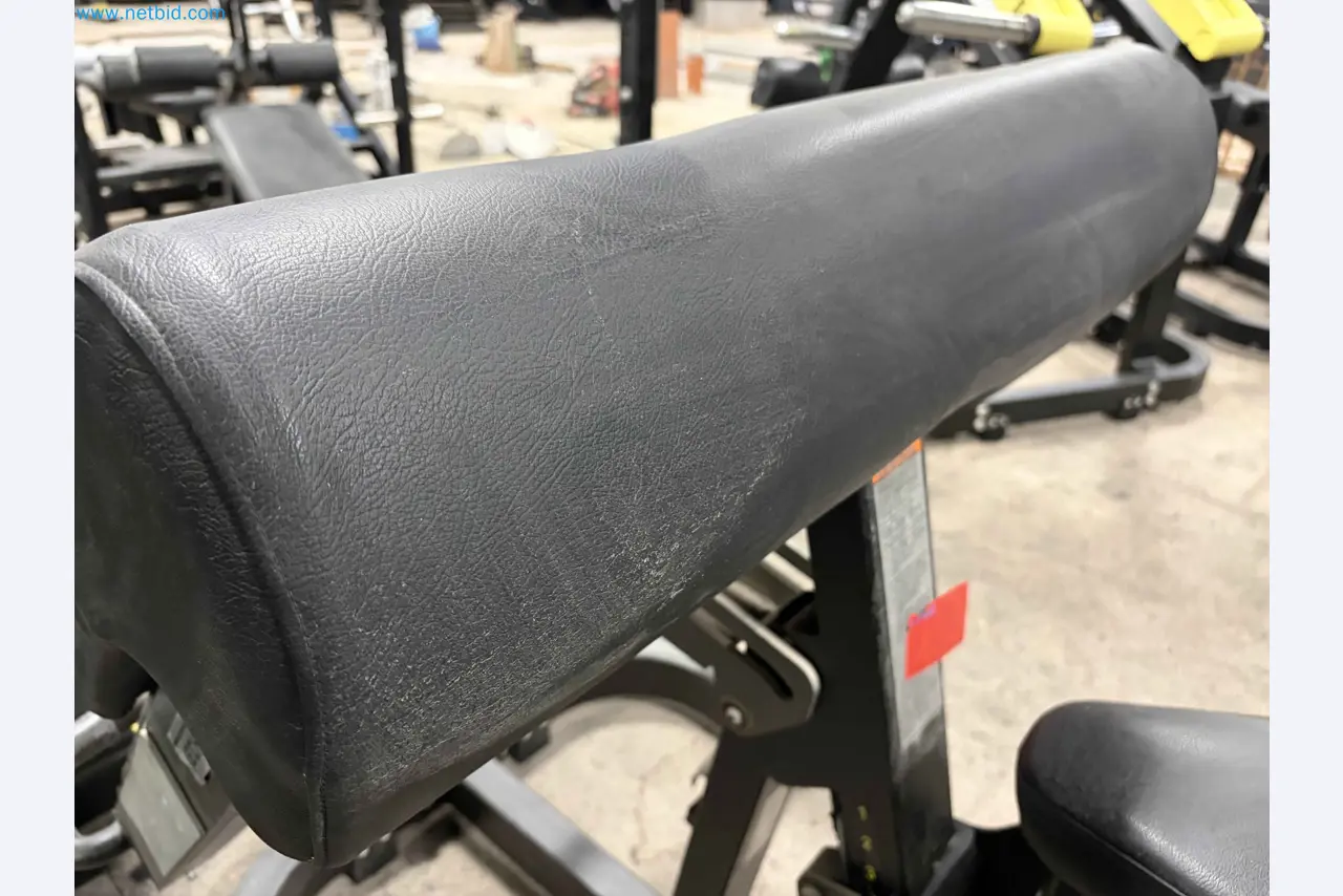 Auktion von gebrauchten Technogym-Fitnessgeräten – Professionelle Fitnessgeräte-8