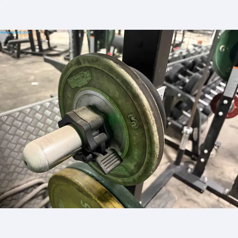 Subasta de Equipos de Gimnasio Technogym Usados – Máquinas Fitness Profesionales-20