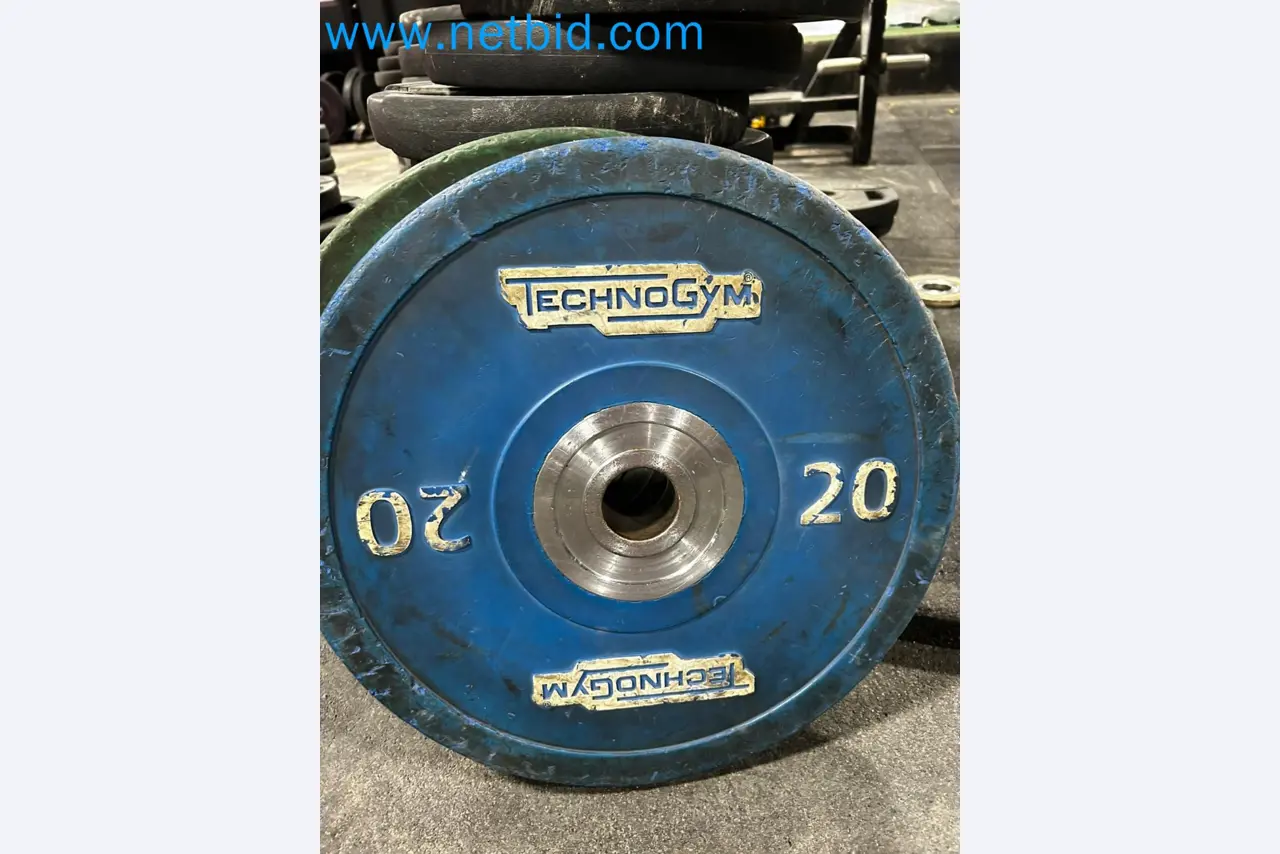 Subasta de Equipos de Gimnasio Technogym Usados – Máquinas Fitness Profesionales-24