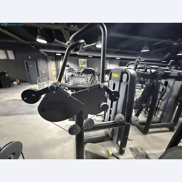 Auction of Used Technogym Gym Equipment – Professional Fitness Machines-11