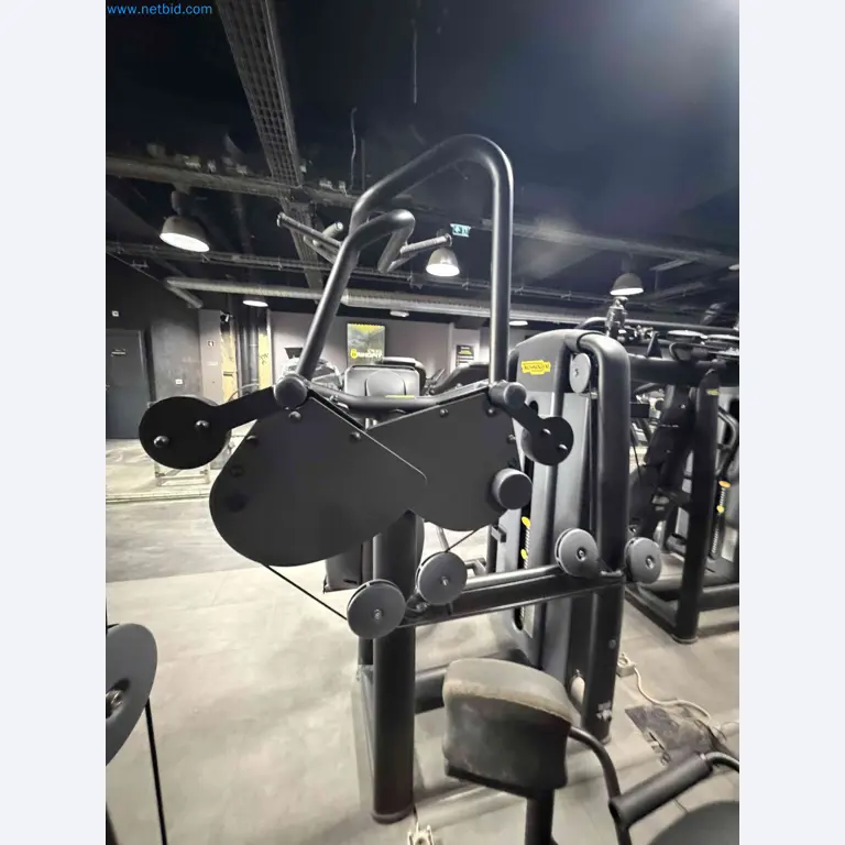 Auction of Used Technogym Gym Equipment – Professional Fitness Machines-12