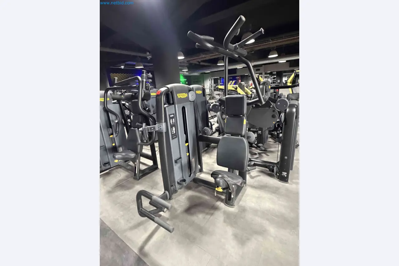 Auction of Used Technogym Gym Equipment – Professional Fitness Machines-2