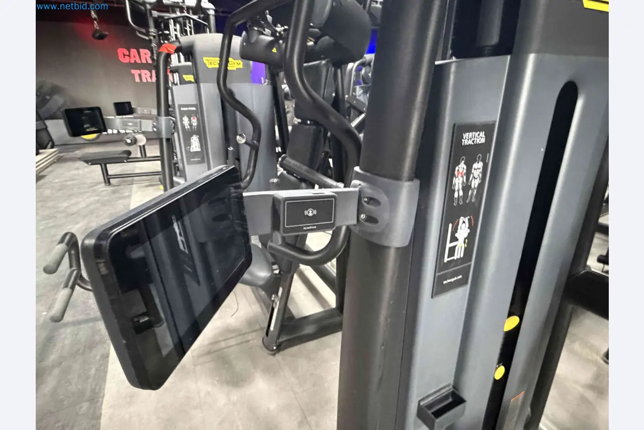 Auction of Used Technogym Gym Equipment – Professional Fitness Machines-4