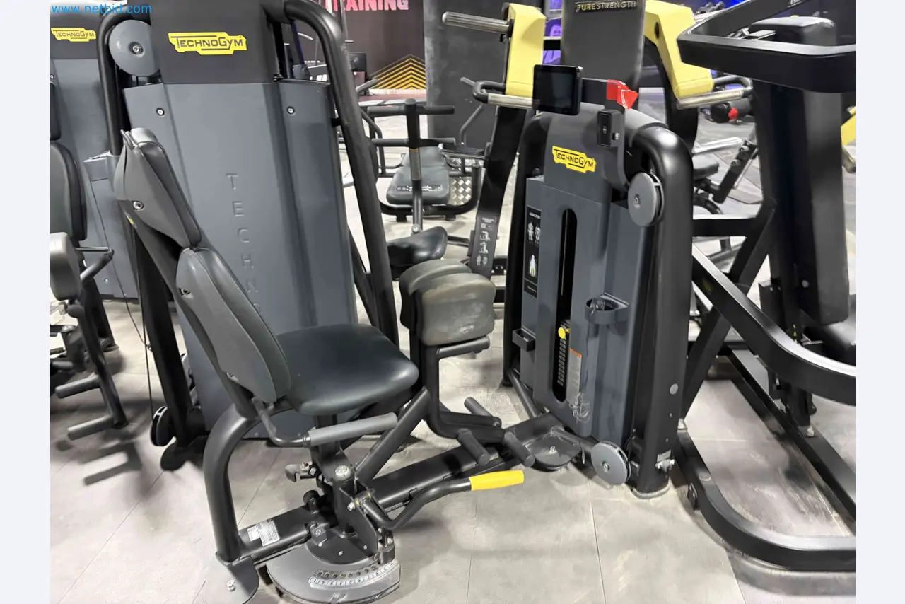 Auction of Used Technogym Gym Equipment – Professional Fitness Machines-13