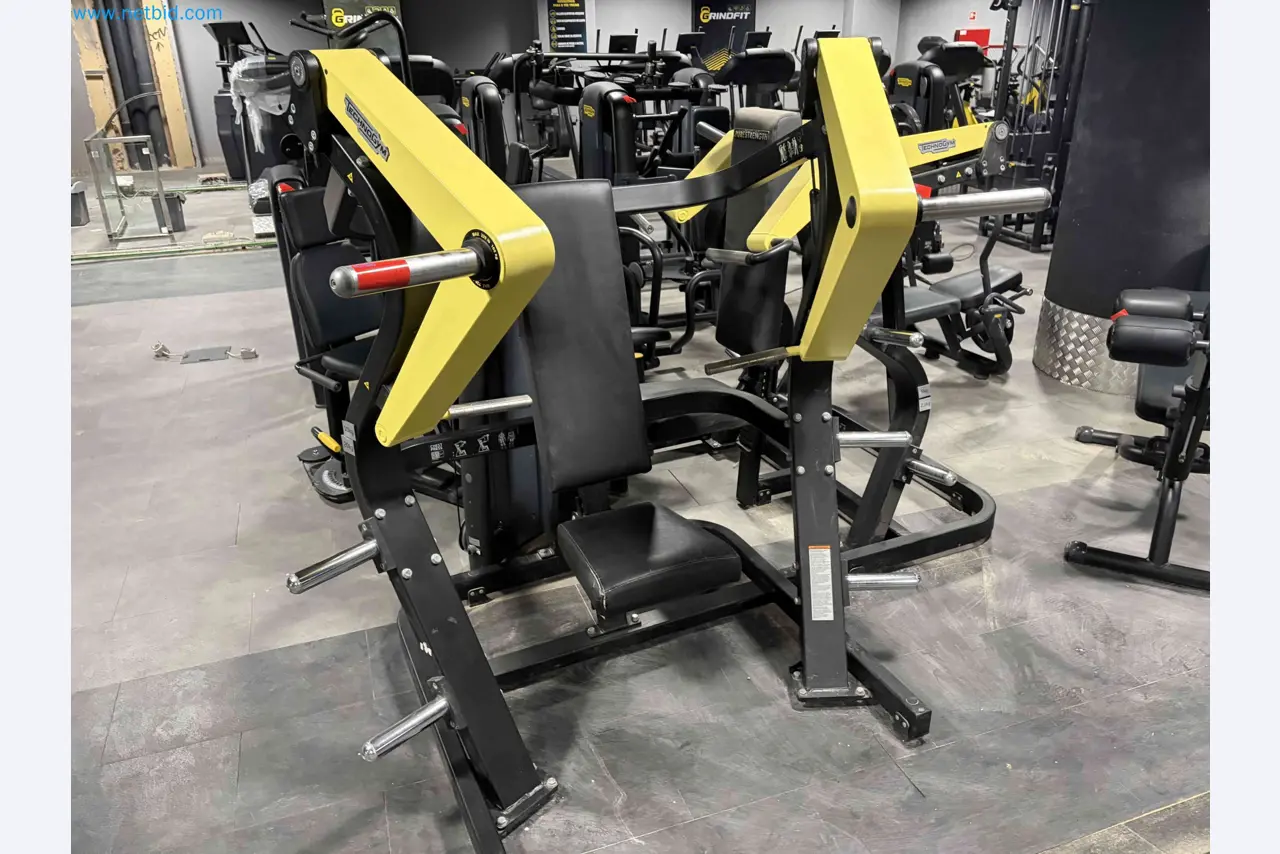 Dražba rabljene fitnes opreme Technogym - Profesionalna fitnes oprema-2