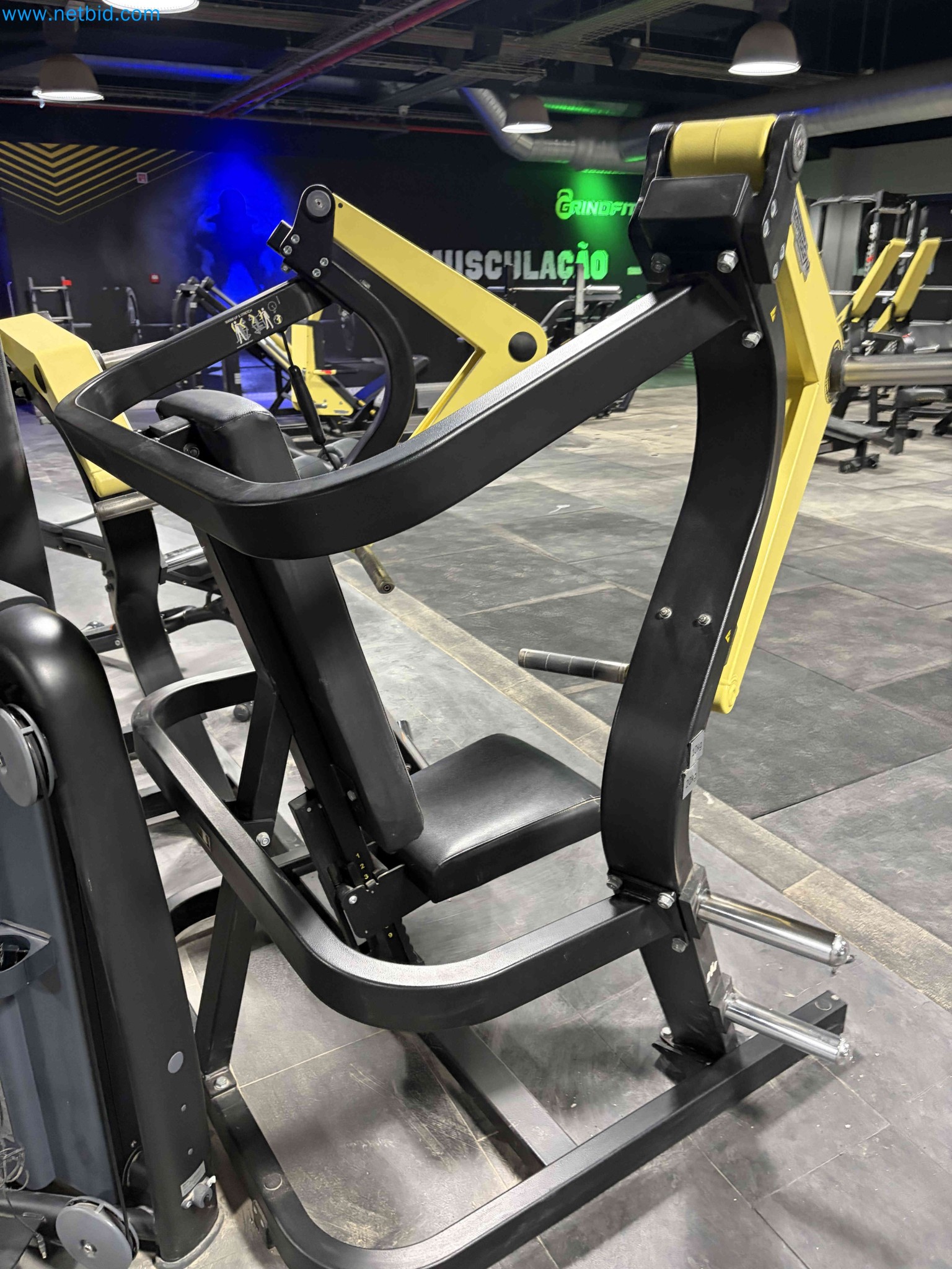 Auction of Used Technogym Gym Equipment – Professional Fitness Machines-6