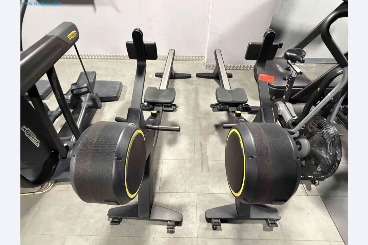 Aukcja używanego sprzętu fitness Technogym - Profesjonalny sprzęt fitness-13