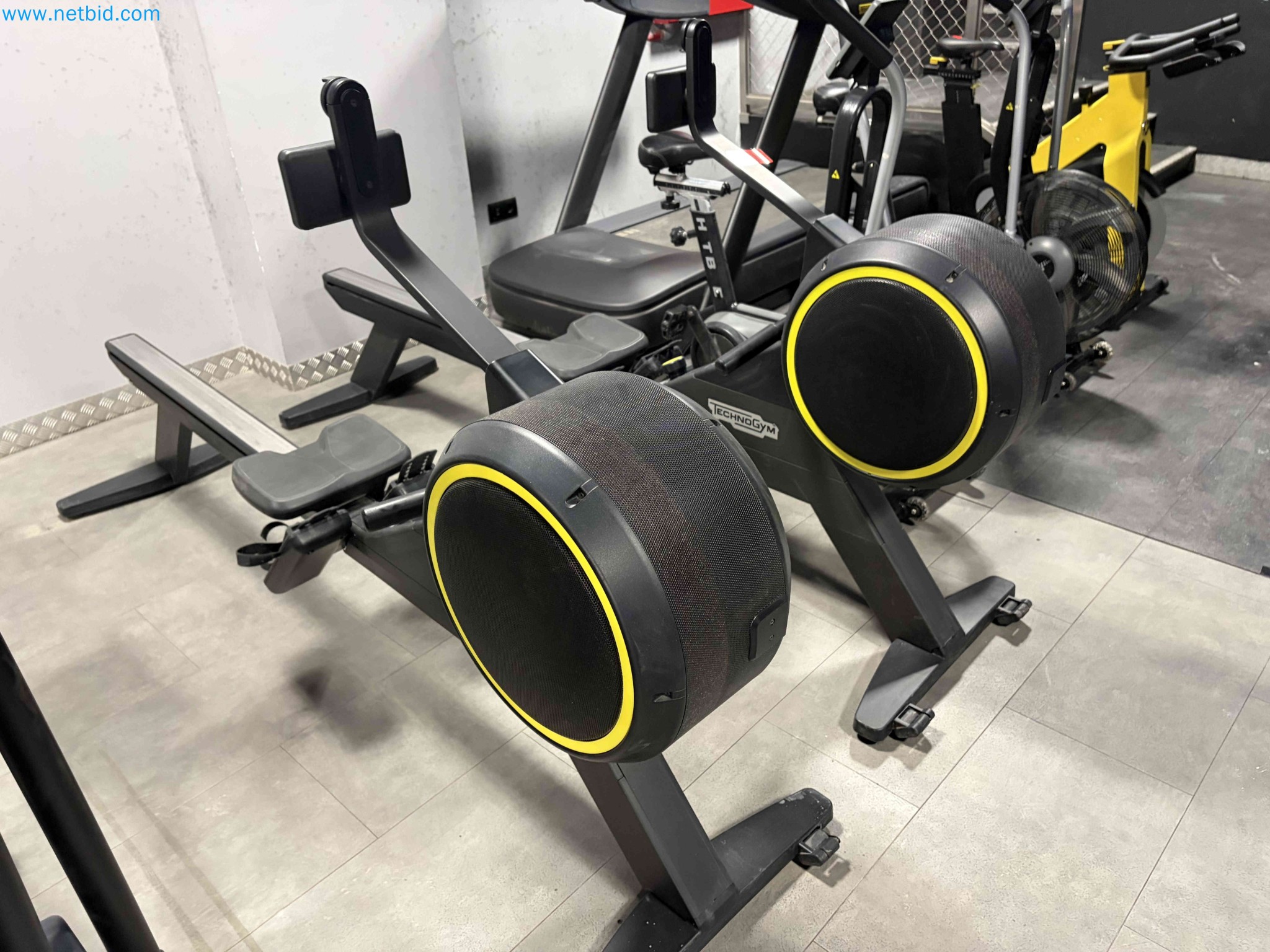Auction of Used Technogym Gym Equipment – Professional Fitness Machines-14