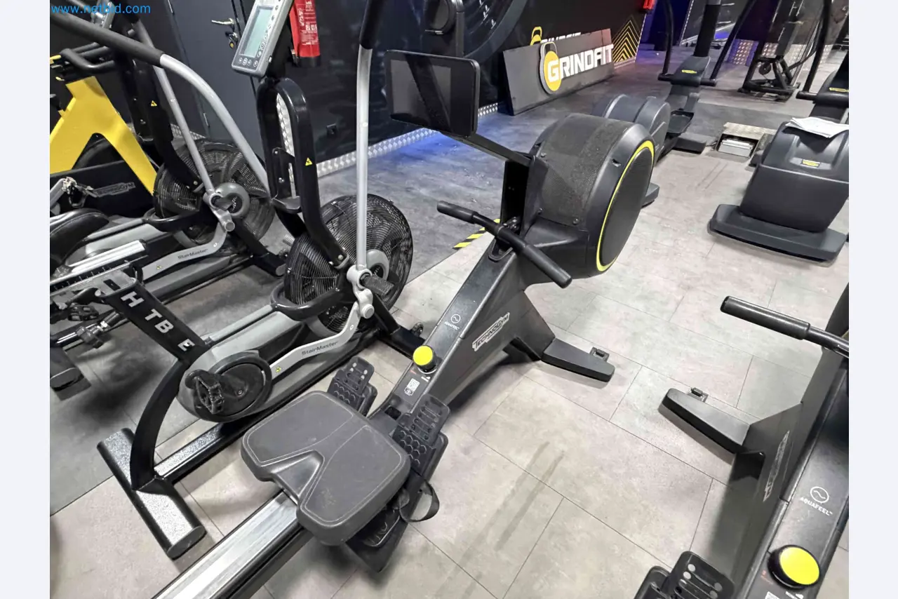 Aukcja używanego sprzętu fitness Technogym - Profesjonalny sprzęt fitness-7
