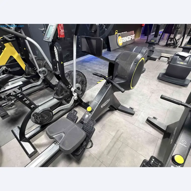 Aukcja używanego sprzętu fitness Technogym - Profesjonalny sprzęt fitness-7